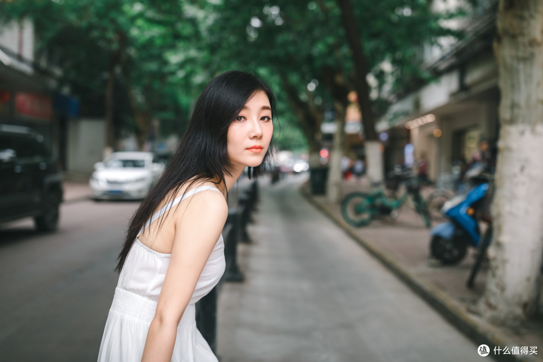 野路子玩摄影传统单反适马40mmart半年拍妹子总结