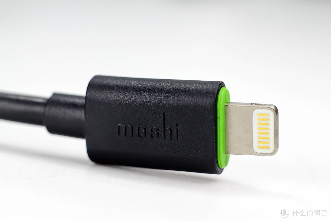 螺旋线身可长可短，moshi MFi USB-A to Lightning数据线开箱体验