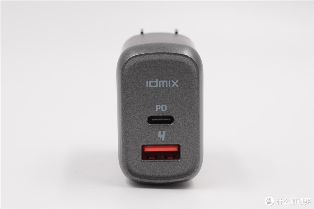轻巧易携带，IDMIX 1A1C 18W PD充电器评测（P18）