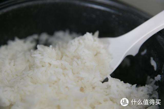 让米饭吃的更健康，大米爱好者的福音——巧釜脱糖电饭煲体验