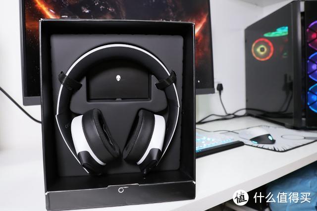 全新ALIENWARE套装体验，除了性能强大，这些设计值得称赞