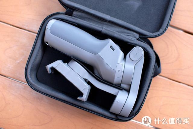 让随手拍变成的电影级大片-大疆折叠稳定器DJI Osmo Mobile 3