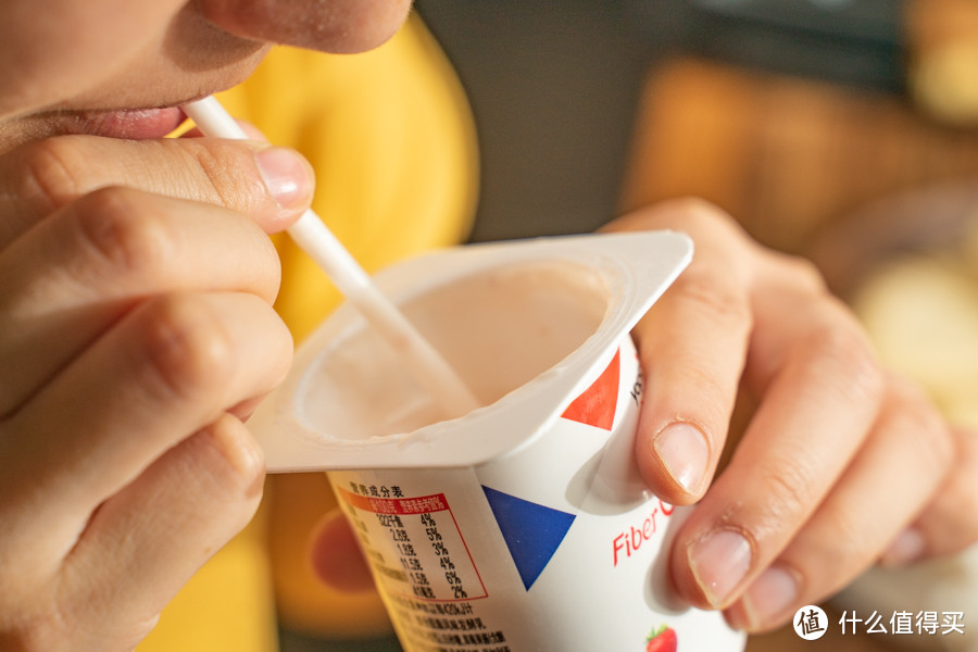 这款新品纤维酸奶，专治各种“消化不良”