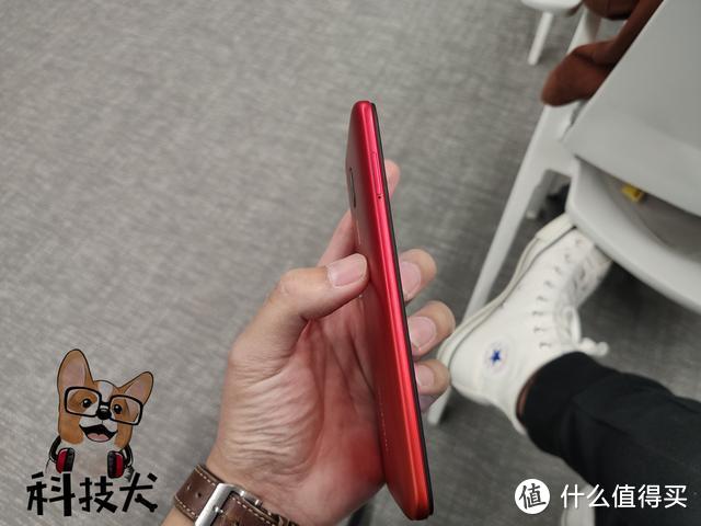 Redmi 8体验：搭载Pixel 4同款后置主摄 续航表现堪称完美