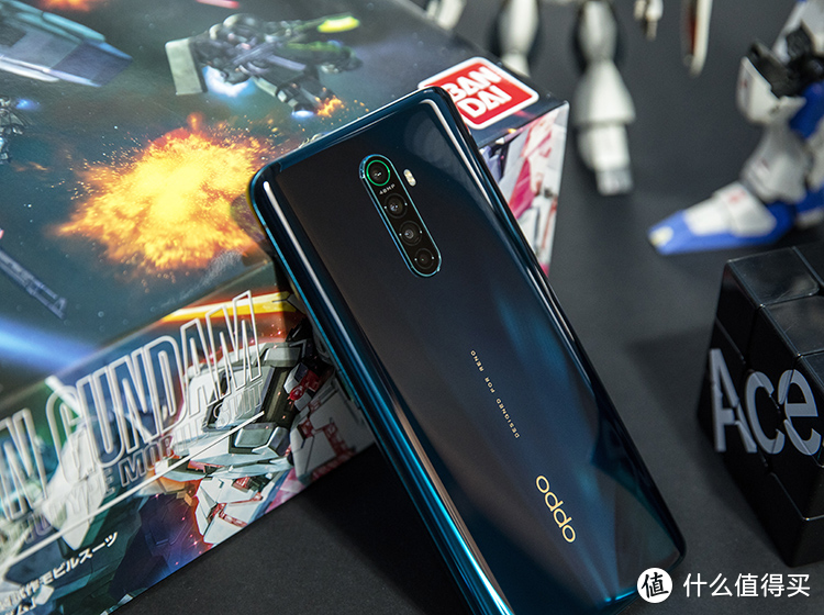 王牌战斗力堪比高达！OPPO Reno Ace图赏