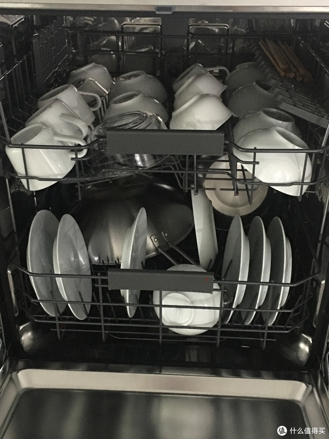 洗碗机对特殊污渍的清洁体验，这样都能洗干净，说明选对一款洗碗机有多重要