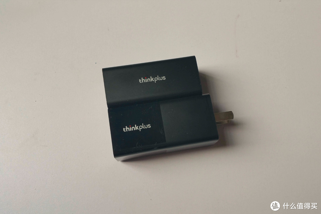 更小更轻——Thinkplus 口红电源mini 开箱晒物