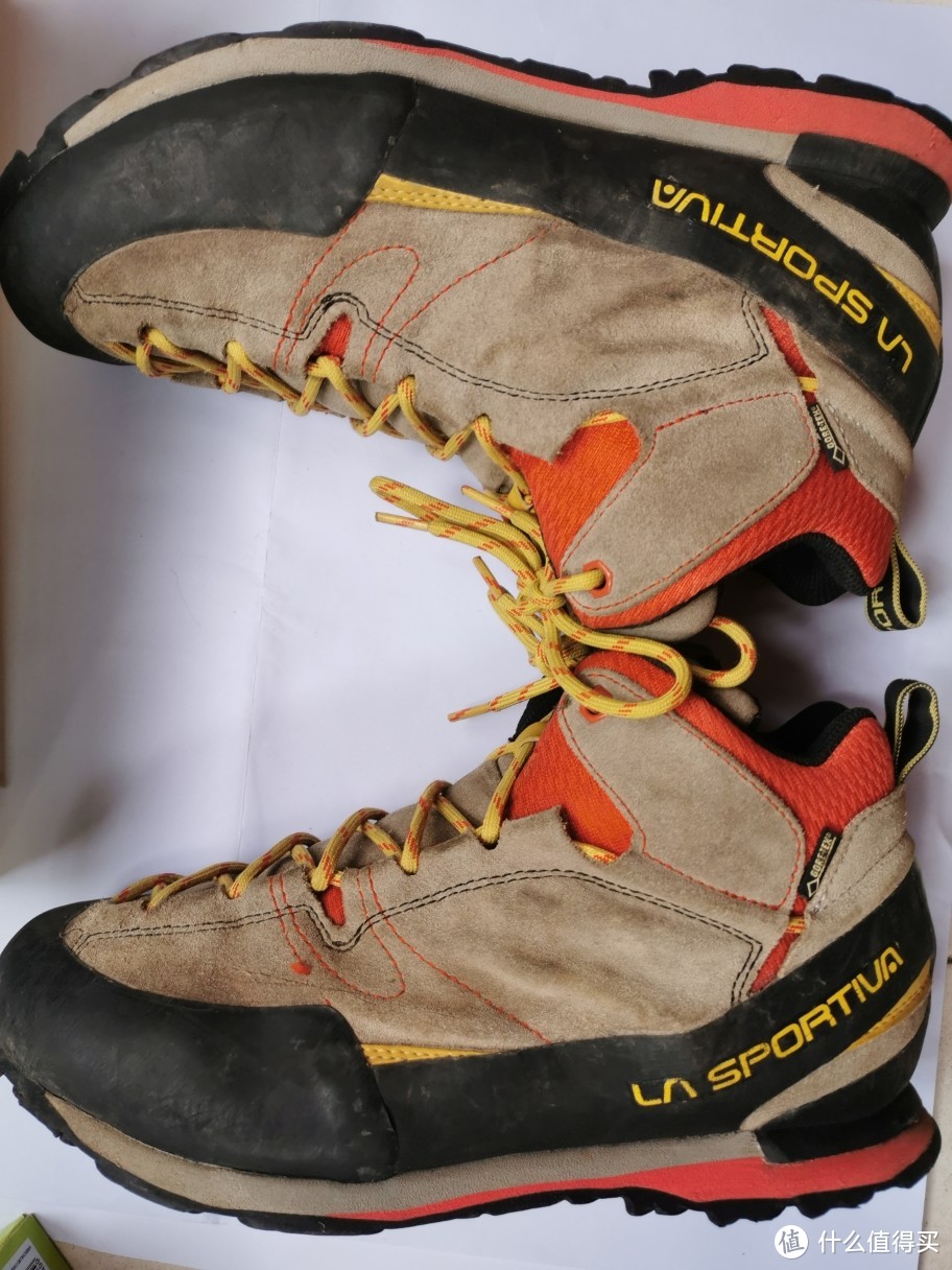 la sportiva 轻量减震防水透气登山鞋 巨石 测评