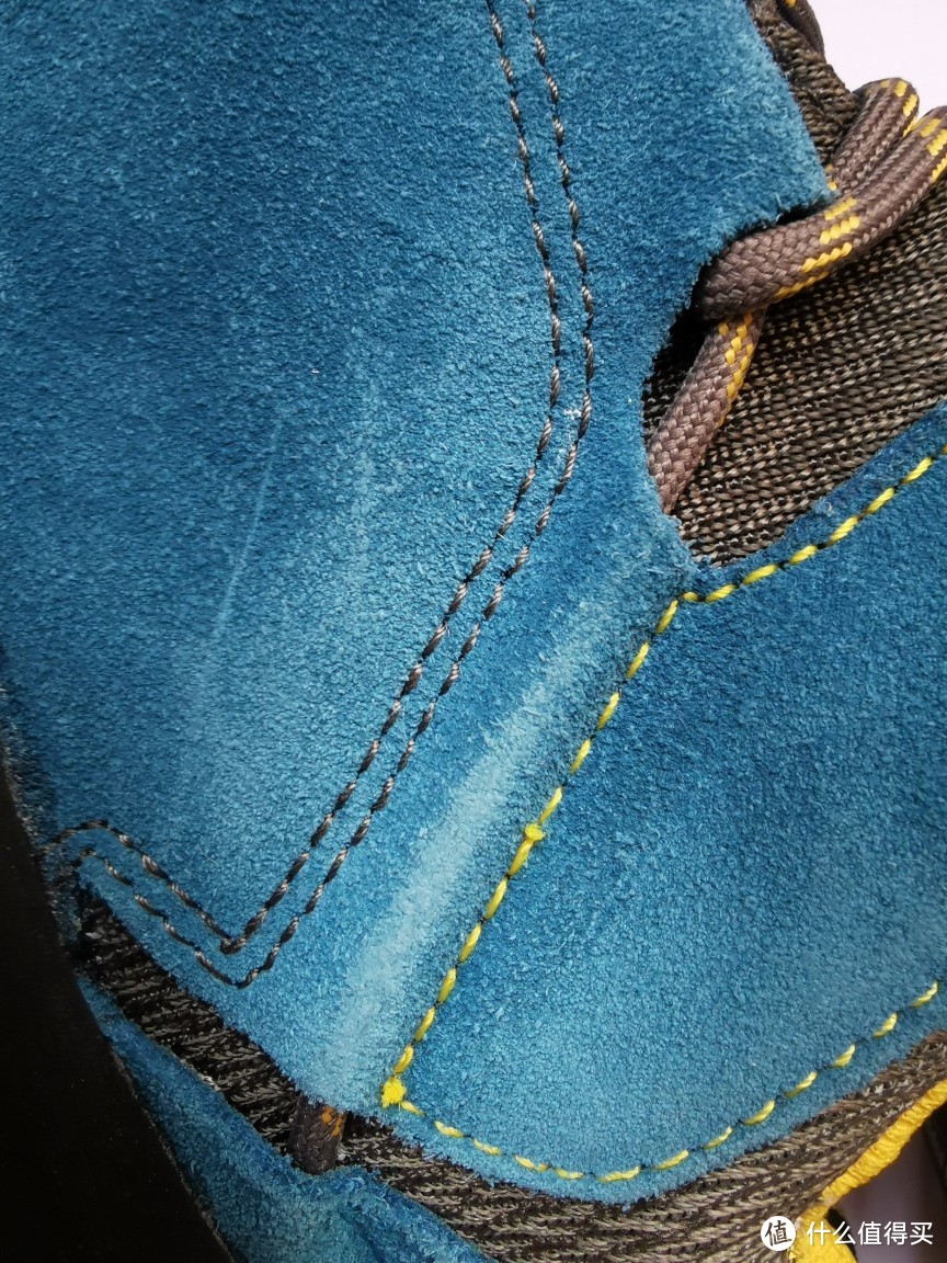 la sportiva 轻量减震防水透气登山鞋 巨石 测评