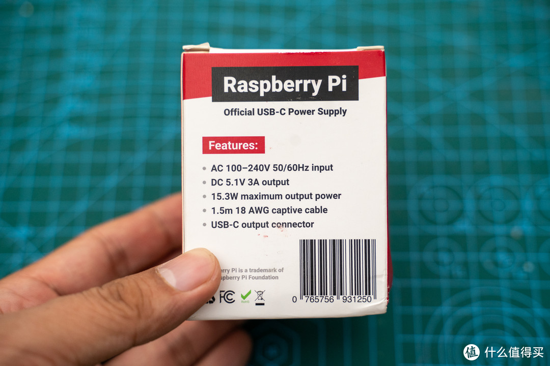 第一次用树莓派4B：巴掌大的电脑？如何安装系统？Raspberry Pi 开箱体验！