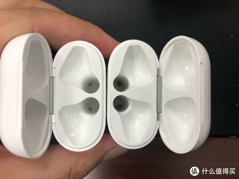 airpods2与1436无线充电盒版对比照！多图