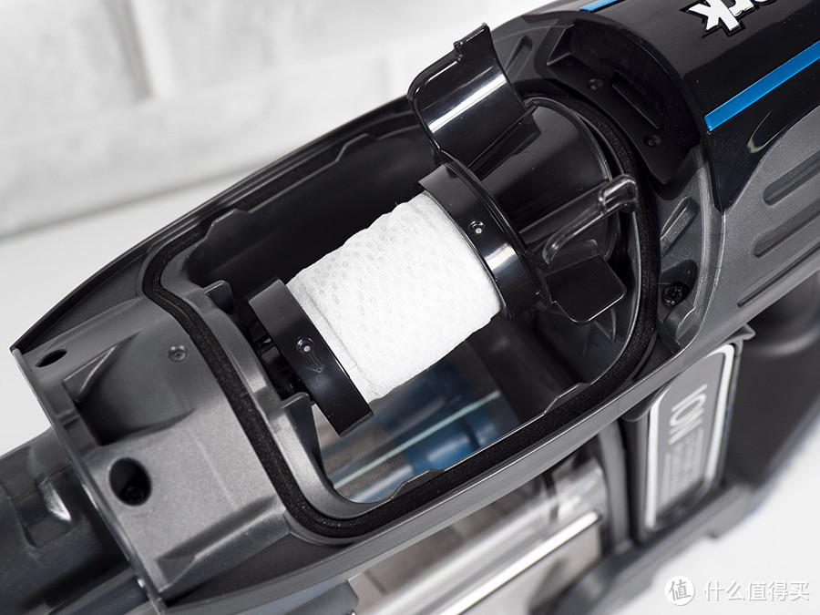 鲨客无线吸尘器S9评测：180度自由折叠设计 清洁不费力 收纳更轻松