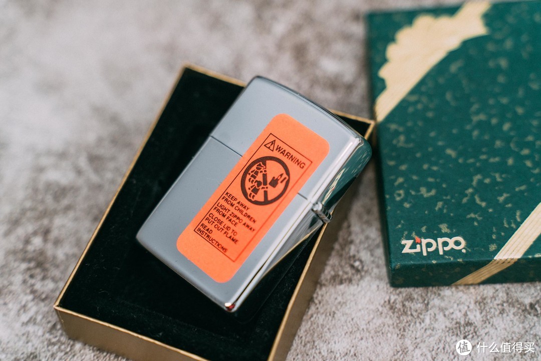 让时光倒退25年——94年圣诞款Zippo