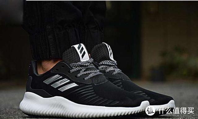 又到双11 细数Adidas阿迪达斯家哪些鞋服值得买 折扣促销商品全收集