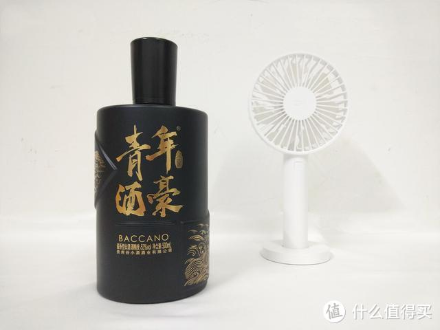 谷小酒谷青年酒豪：百年工艺酿造，入口绵柔，口感丰富