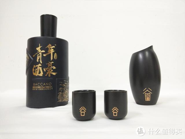 谷小酒谷青年酒豪：百年工艺酿造，入口绵柔，口感丰富