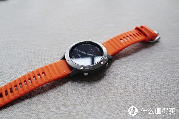 用专业定义户外运动：Garmin FENIX 6 Sapphire运动手表评测