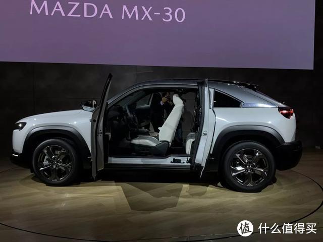 对开门的电动SUV，马自达MX-30仍是一股特立独行风