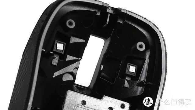 镭拓F102游戏鼠标评测：双色“小钢炮”新手感新外形