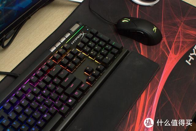 世界第一拆，HyperX超级甜品 幻影RGB游戏鼠标探秘