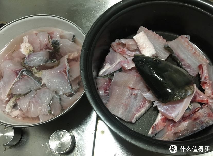 蒋蜀黍教你做家常菜：一鱼两吃之鱼头豆腐汤➕香酥酒鬼鱼，下饭佐酒两相宜