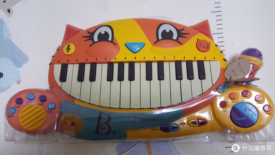 宝宝的灵魂钢琴家养成计划—B.Toys 大嘴猫咪电子琴体验分享