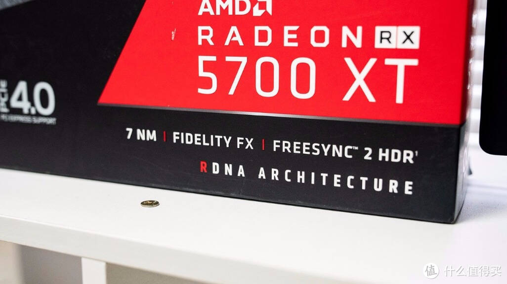 AMD这回真YES了！，华硕TUF RX5700XT OC版显卡开箱