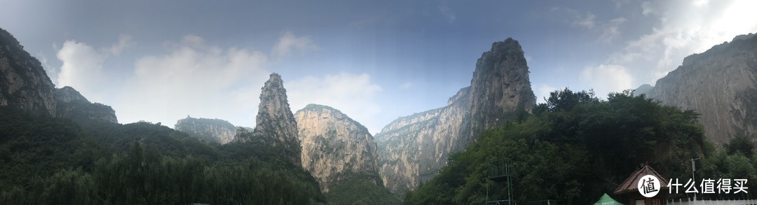 红豆峡山峰全景