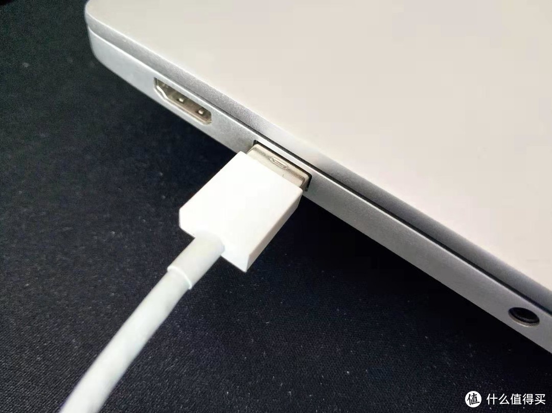 小米USB3.0分线器，四口传输轻巧便携，只要49元