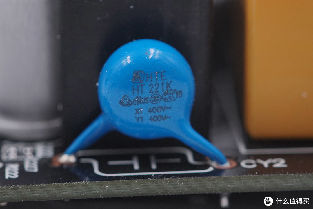 拆解报告：紫米65W 2C1A桌面PD快充充电器