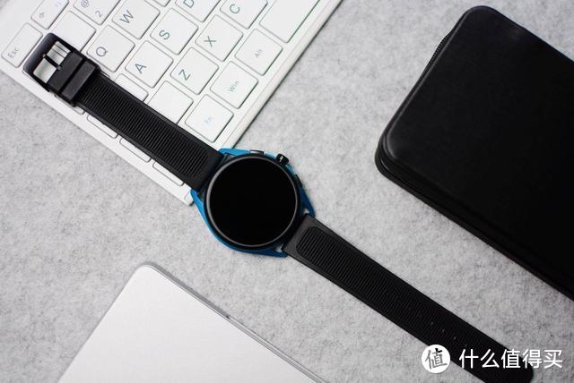 终于用上了Android wear！入手阿玛尼5代智能腕表：高端奢侈值得买吗?