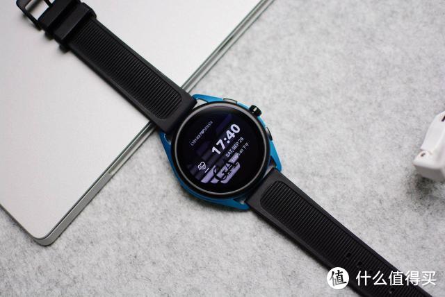 终于用上了Android wear！入手阿玛尼5代智能腕表：高端奢侈值得买吗?