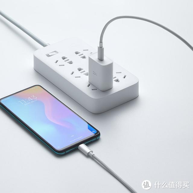 紫米18W PD充电头：完美支持苹果手机快充，iPhone11的绝配！