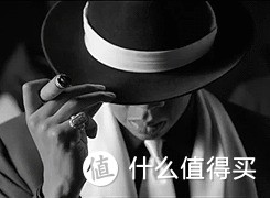 无需匪气亦时尚，西装革履唱嘻哈~