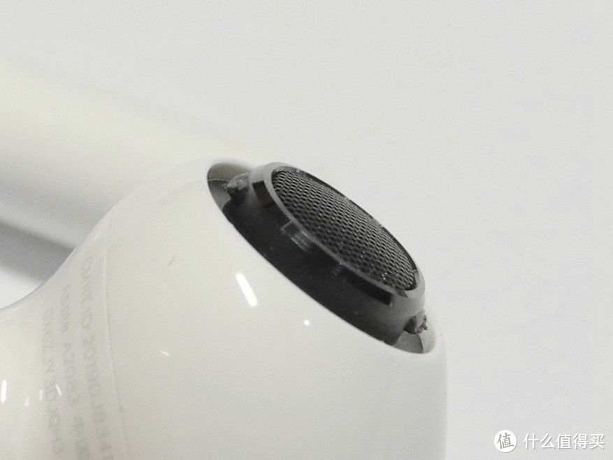 手里的AirPods 2突然就不香了？AirPods Pro到底值得入手么？