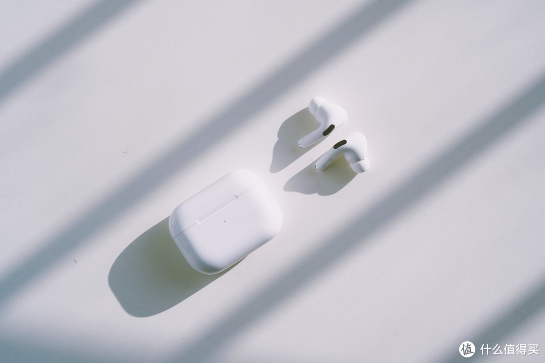 交到一个败家男朋友是什么体验？半年内买的第三个AirPods Pro耳机晒单