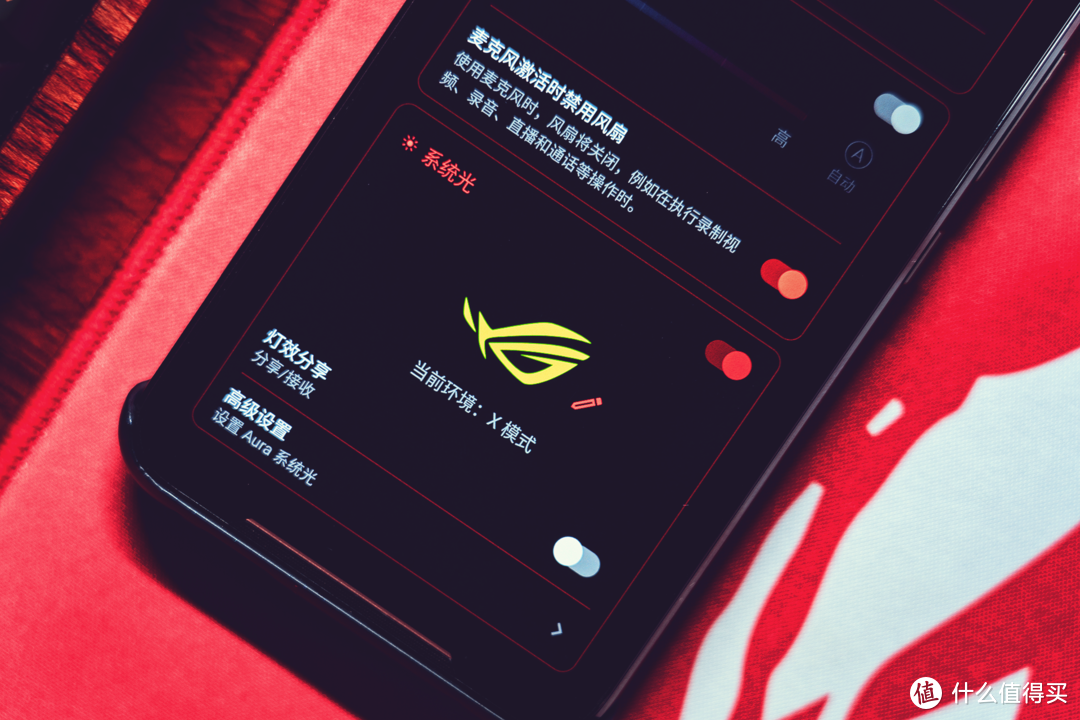 ￥10000+够为信仰充值嘛？ROG 游戏手机2 机甲版 体验