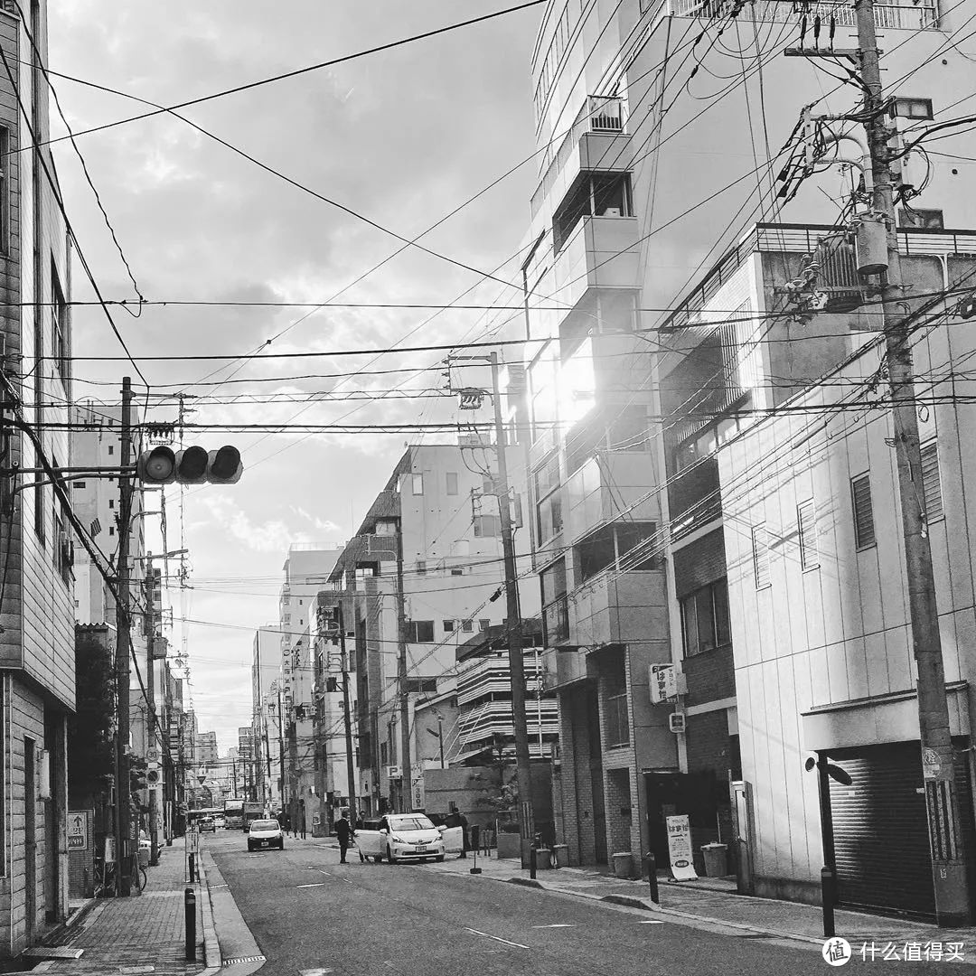 日本行｜日本街头黑白摄影 by iphone