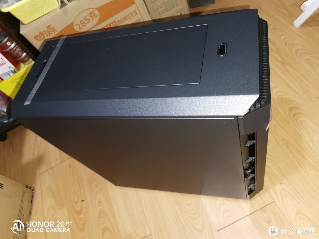 PHANTEKS 追风者 P600不透光版 开箱加安装以及测试之给电脑换个新屋