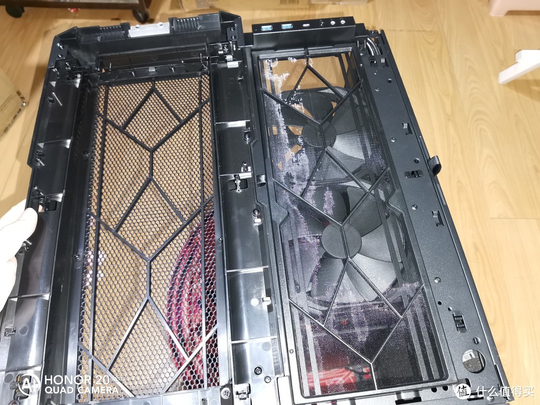 PHANTEKS 追风者 P600不透光版 开箱加安装以及测试之给电脑换个新屋