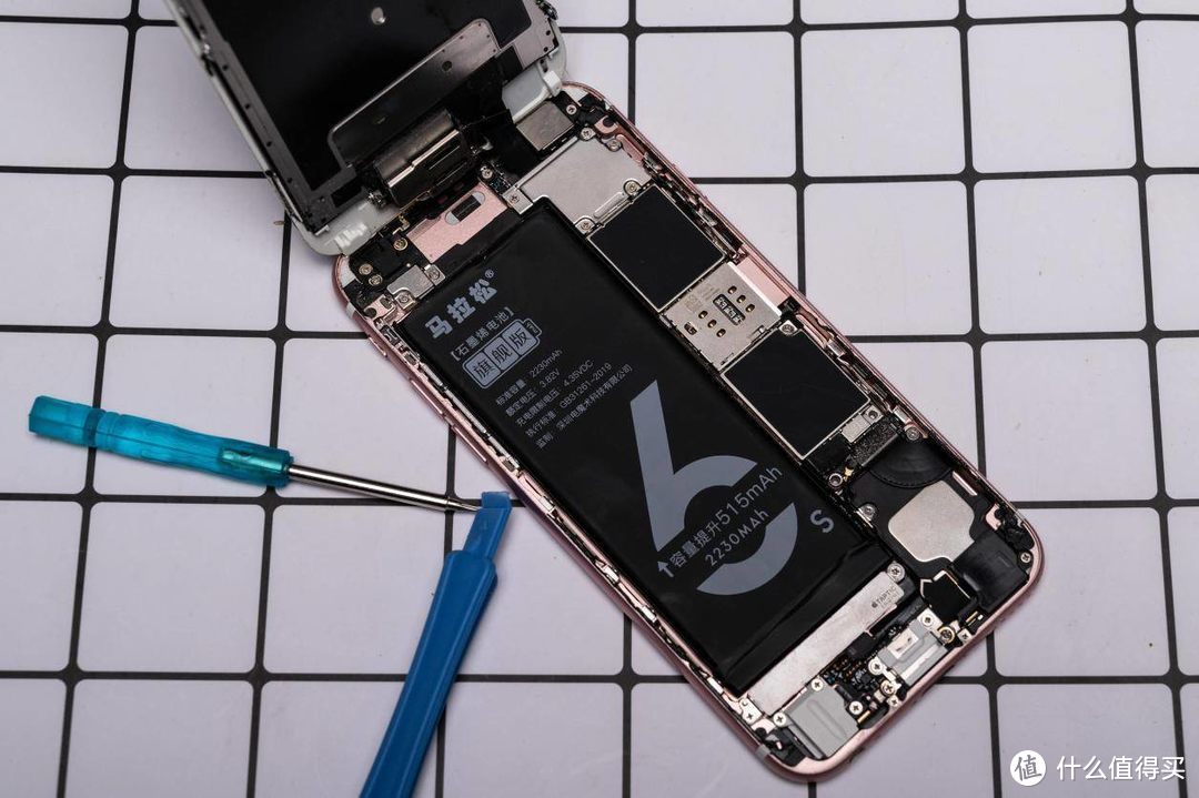 小白攻略手把手教学-iphone6s拆机换马拉松电池分享