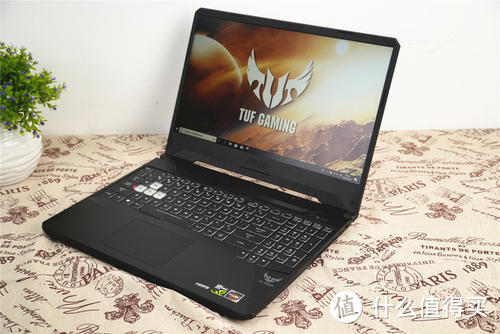 华硕打造飞行堡垒7，i7-9750H+GTX 1660Ti，只有‘真香’二字！