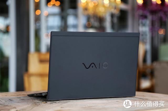 VAIO SX14轻薄本体验：4K高清屏 仅重1KG，重新定义轻量化旗舰