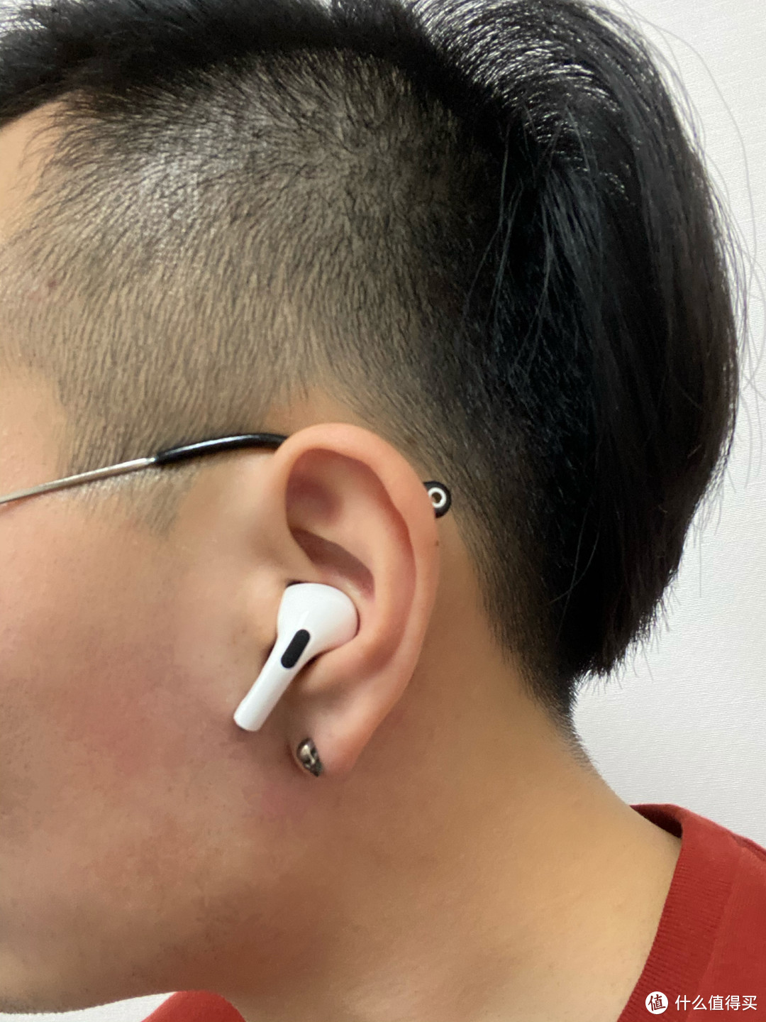 AirPods Pro vs AirPods vs WF-1000XM