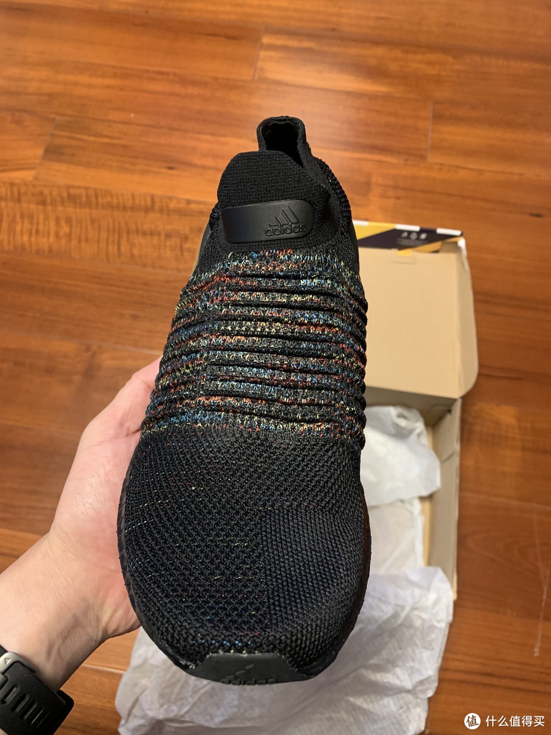 双十一的第一单， 阿迪达斯 UltraBOOST LACELESS