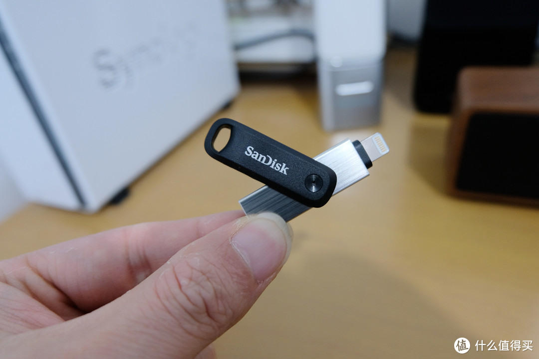SanDisk闪迪  Lightning USB3.0欢欣i享128GB U盘 入手体验
