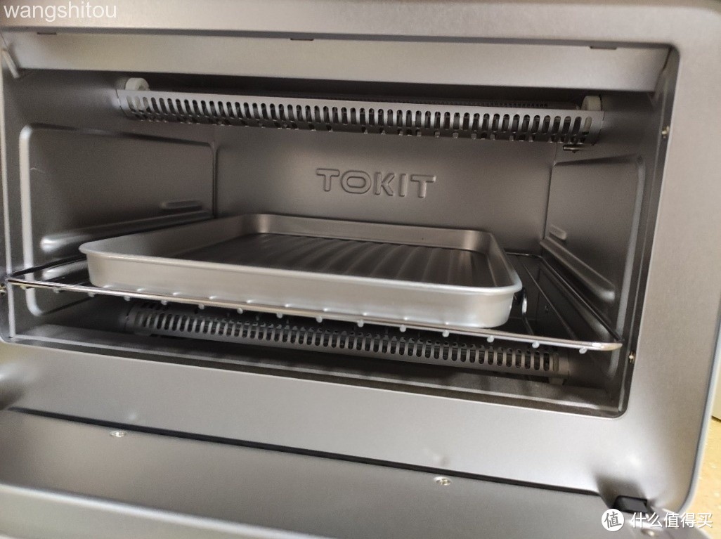 “烘焙小白”深度体验：TOKIT迷你智能电烤箱，厨房颜值担当！