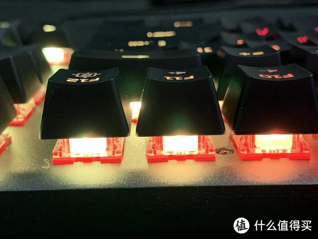 入手双11最值得的机械键盘 HyperX红轴让你体验不一样的节奏感