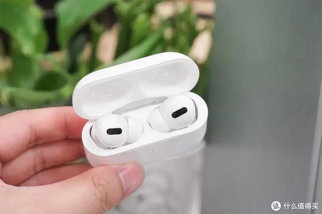 被大家吹到爆的AirPods Pro，真有那么香？