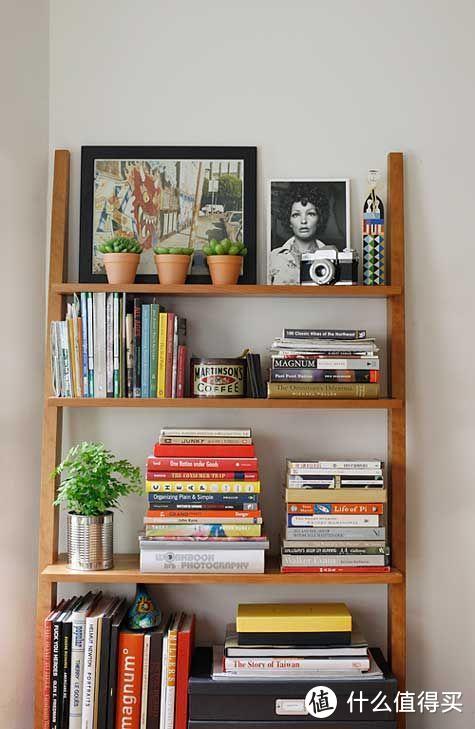 小小的书架，能为家居增添不少艺术感哟